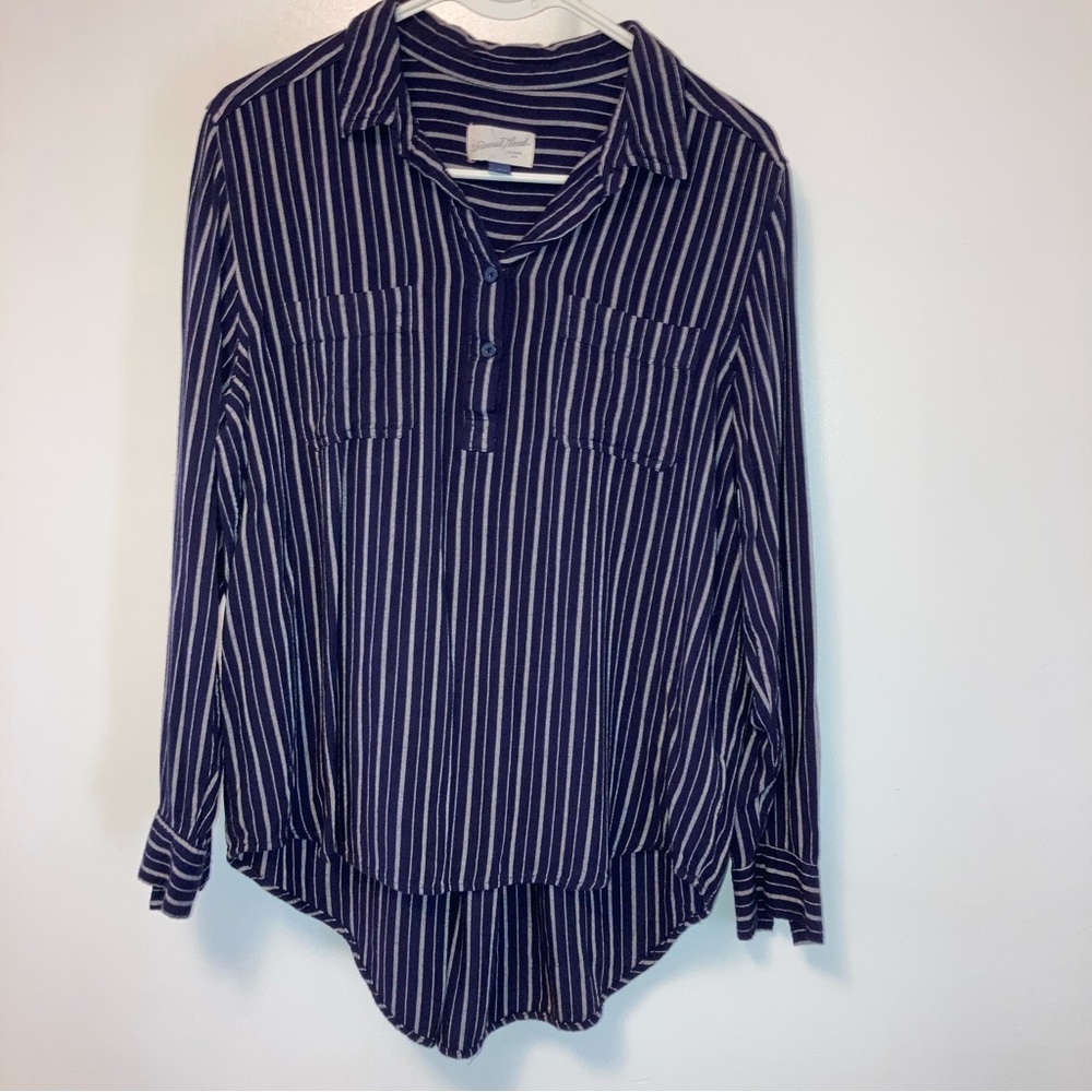 Vintage Universal Thread Goods Co. Blue Stripe Collared Long Sleeve Blouse/Shirt